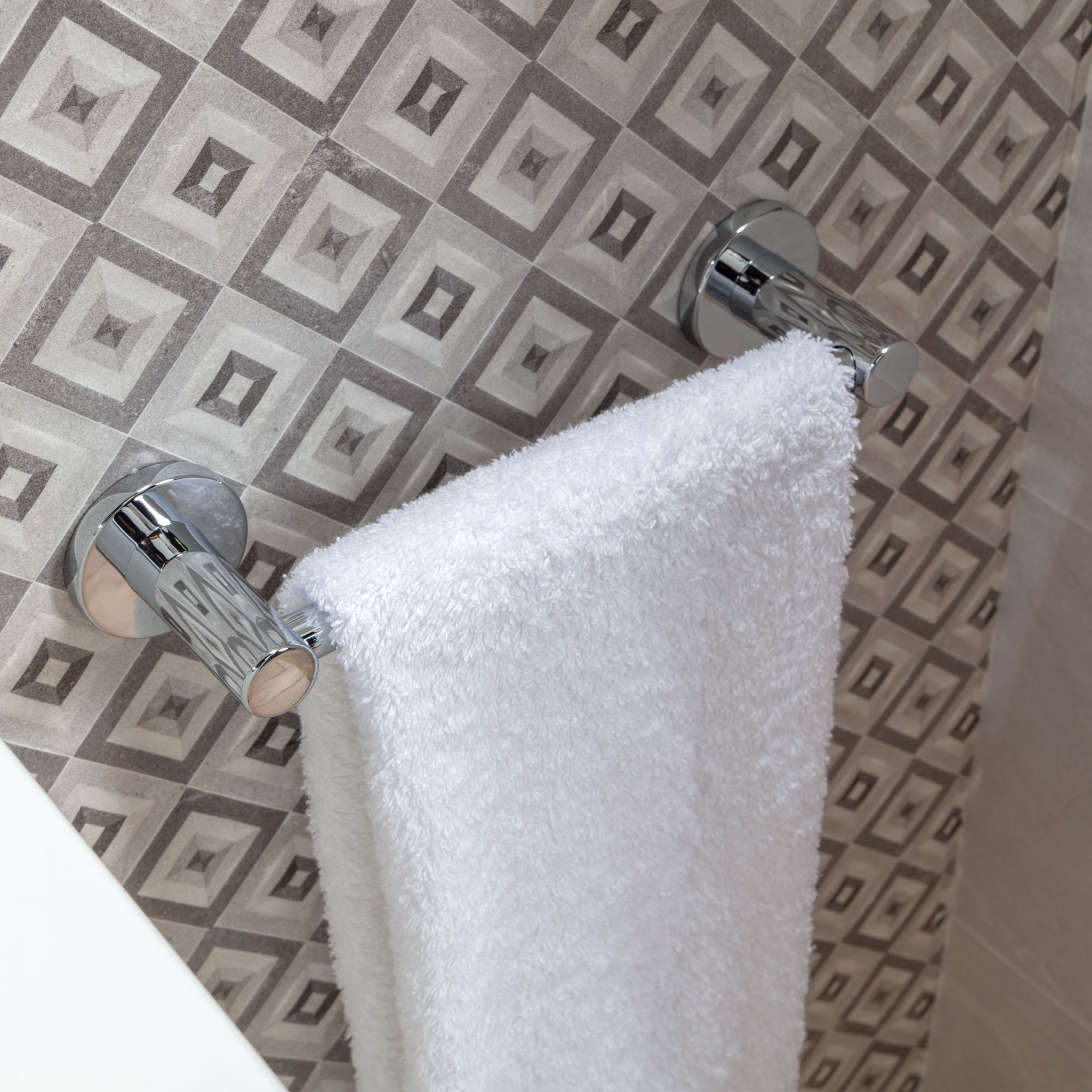 Toallero para mueble de baño Baho SIDE cromado 30 cm - Grup Gamma
